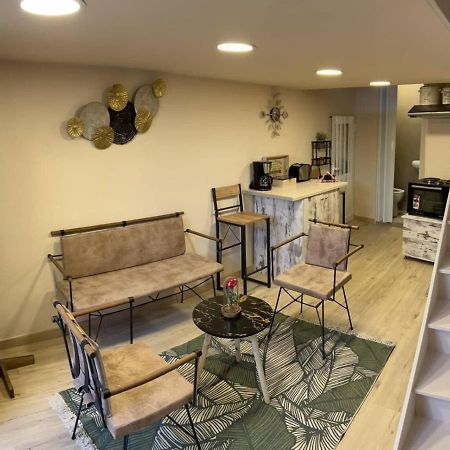 Fira Center Houses Bagian luar foto