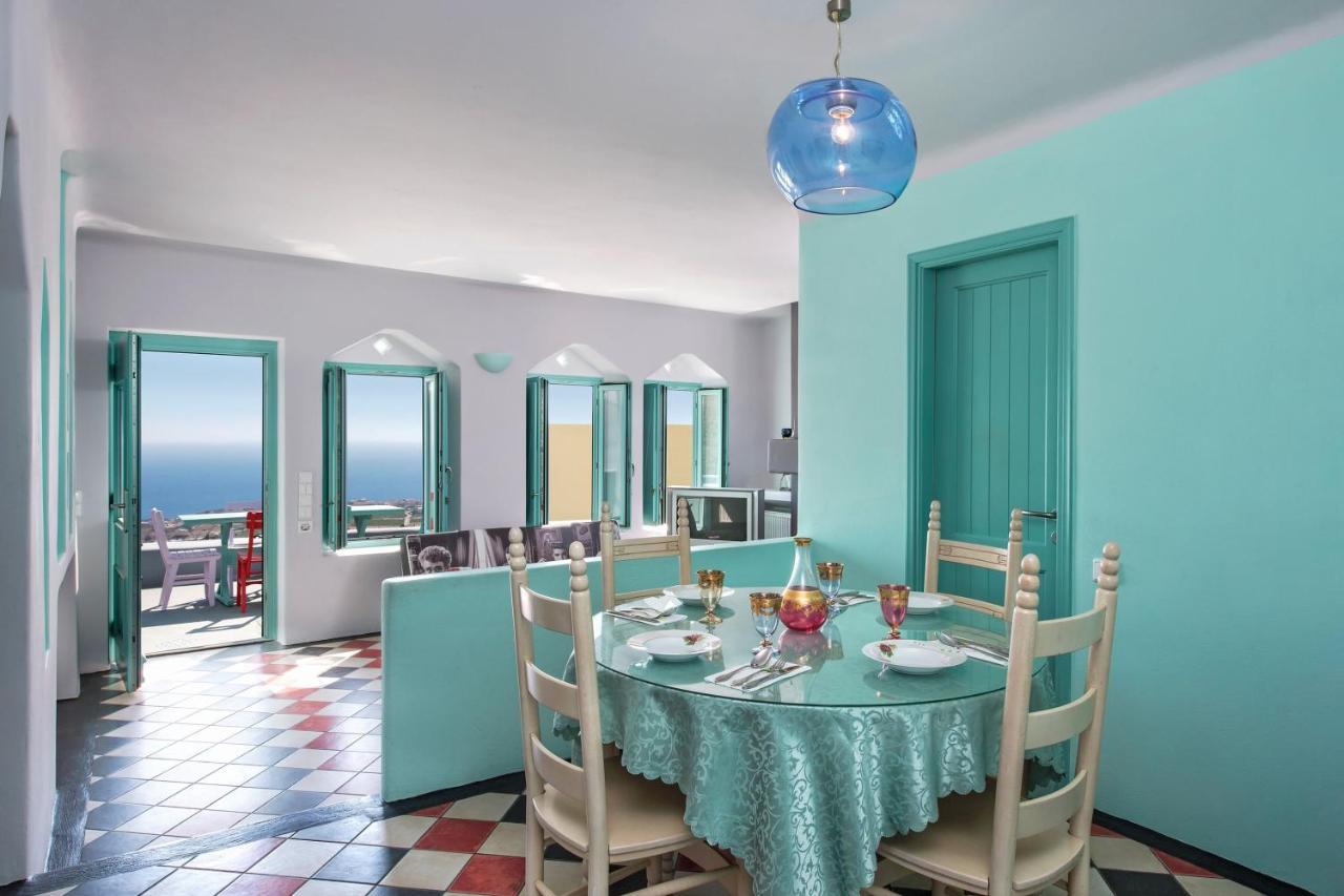 Fira Center Houses Bagian luar foto